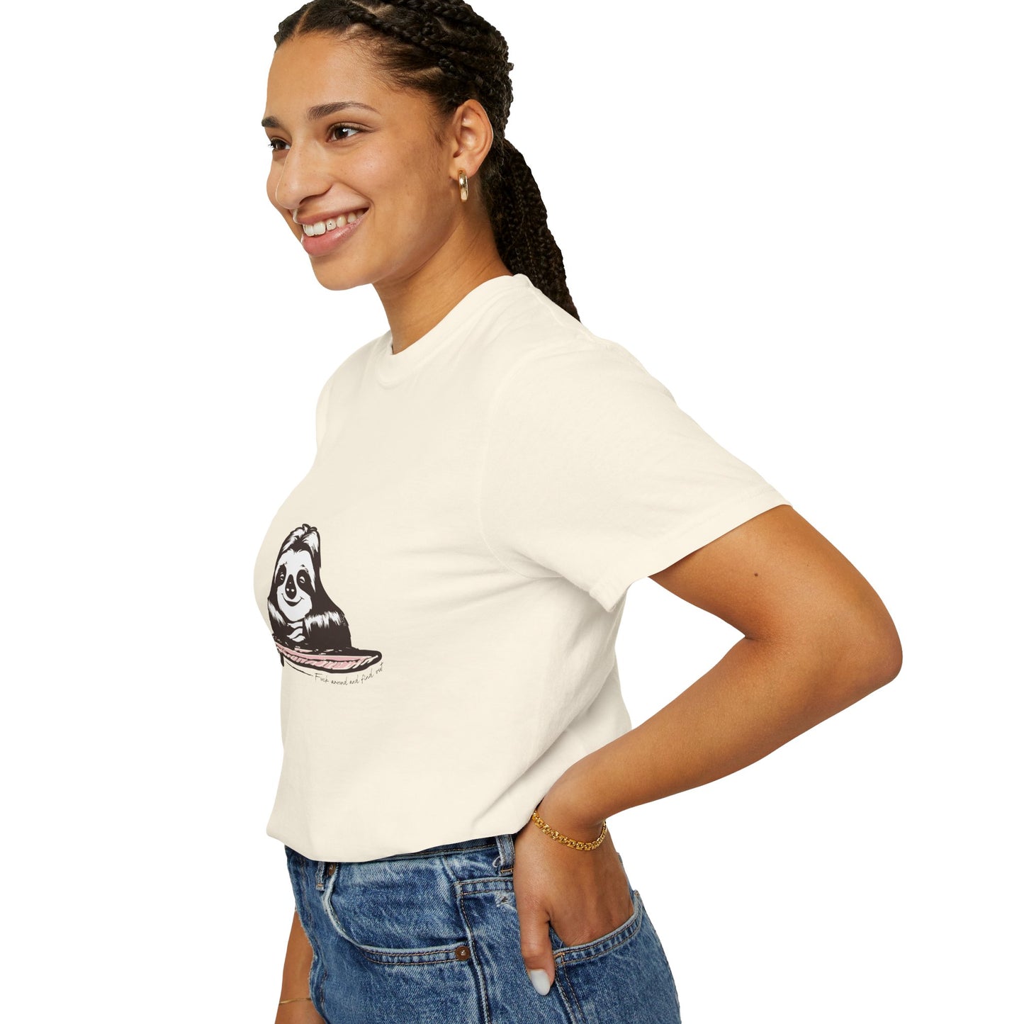 Chill Sloth – Women’s Coastal Rebellion Graphic Tee