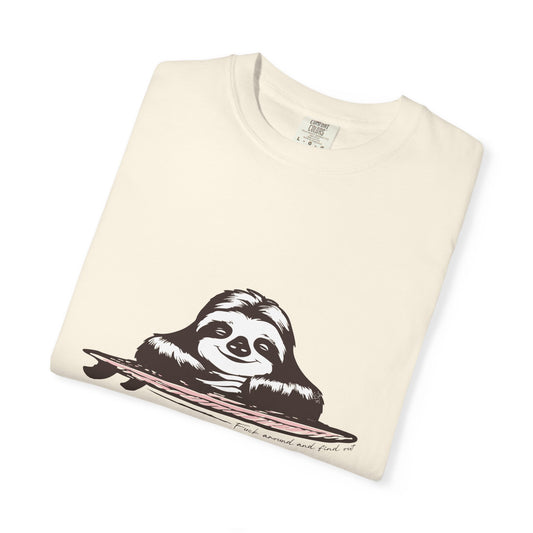 Chill Sloth – Women’s Coastal Rebellion Graphic Tee